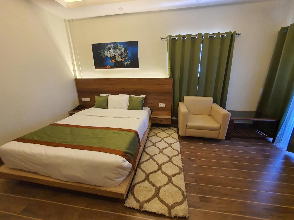 Hotel Deo Volente Sivasagar Zewnętrze zdjęcie
