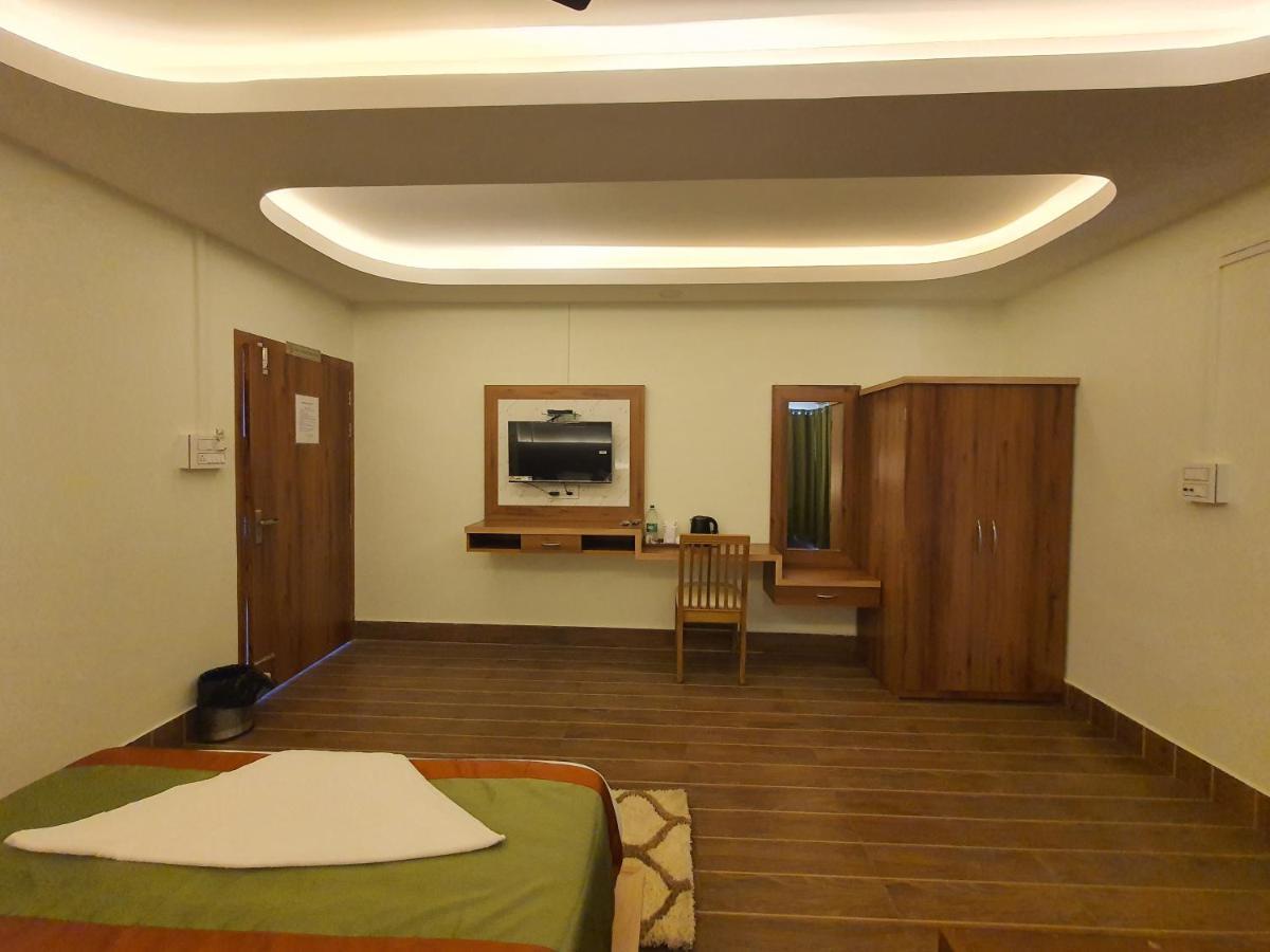 Hotel Deo Volente Sivasagar Zewnętrze zdjęcie