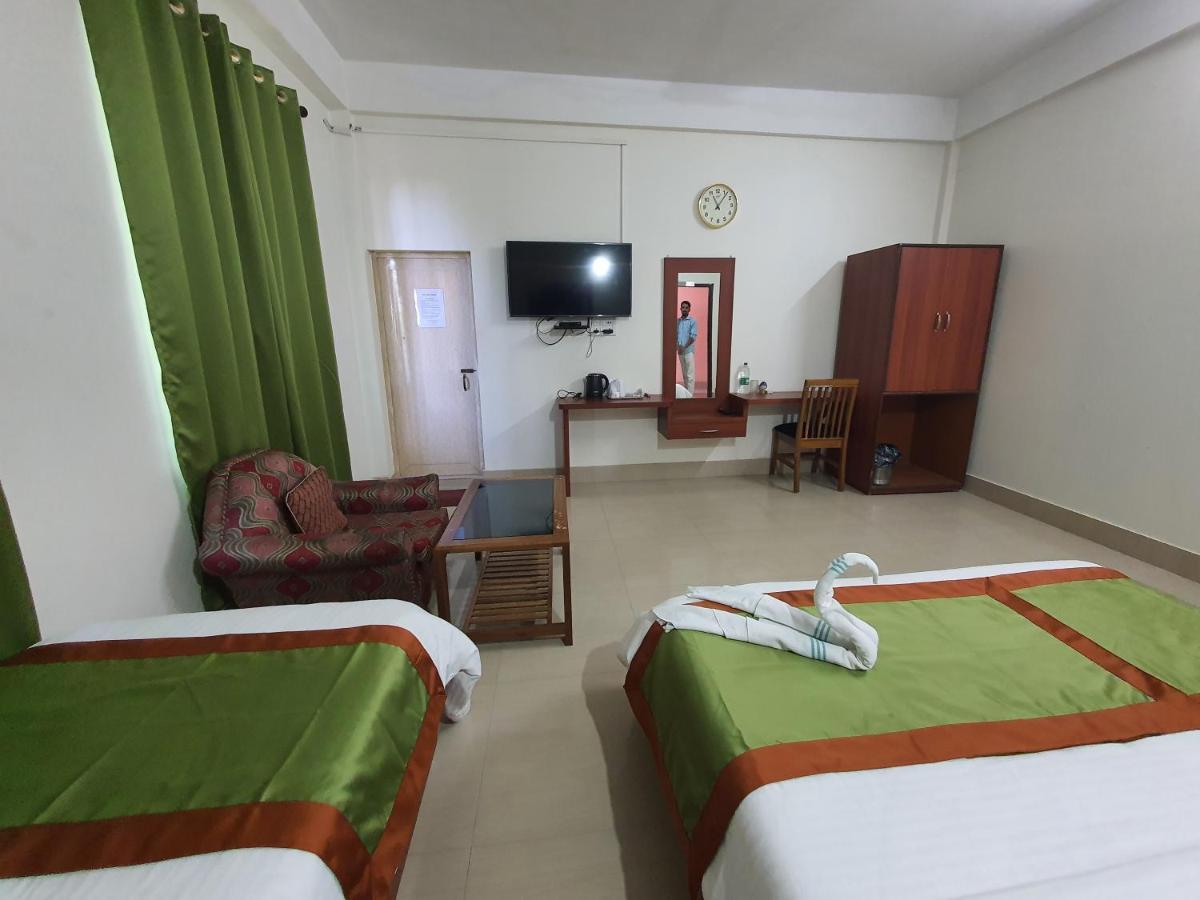 Hotel Deo Volente Sivasagar Zewnętrze zdjęcie
