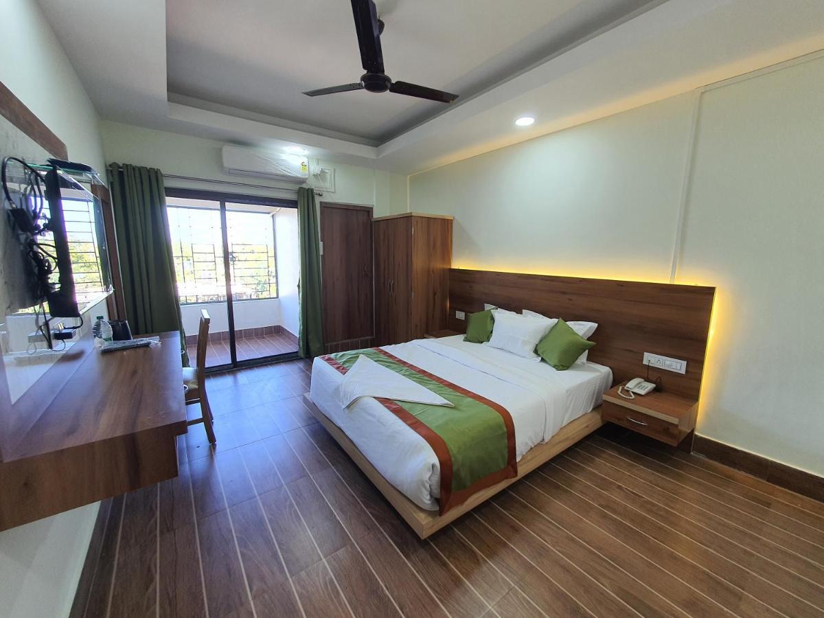 Hotel Deo Volente Sivasagar Zewnętrze zdjęcie