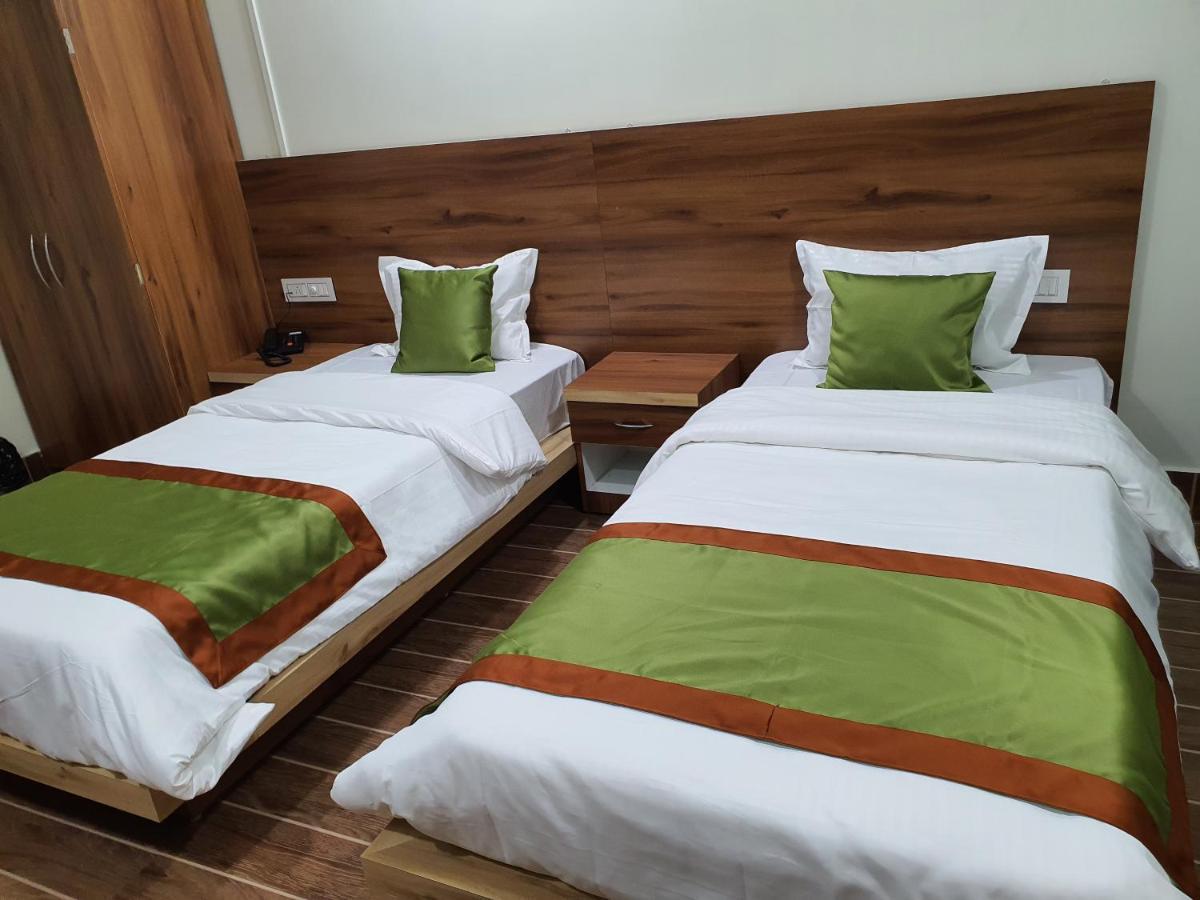 Hotel Deo Volente Sivasagar Zewnętrze zdjęcie